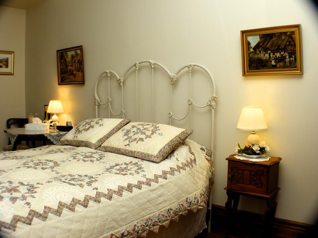 Doctor'S House B & B Tara Phòng bức ảnh